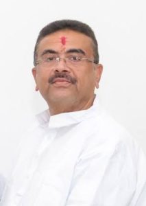 মুখ্যমন্ত্রী শুভেন্দু অধিকারী আজ নবান্ন থেকে পশ্চিমবঙ্গ লোকতন্ত্র সেনানী সম্মান প্রাপকদের হাতে তুলে দেবেন।