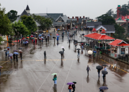 Heavy rain affects normal life across Himachal Pradesh Heavy rain affects normal life across Himachal Pradesh