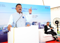 Maharashtra government plans charging stations for electric vehicles across state