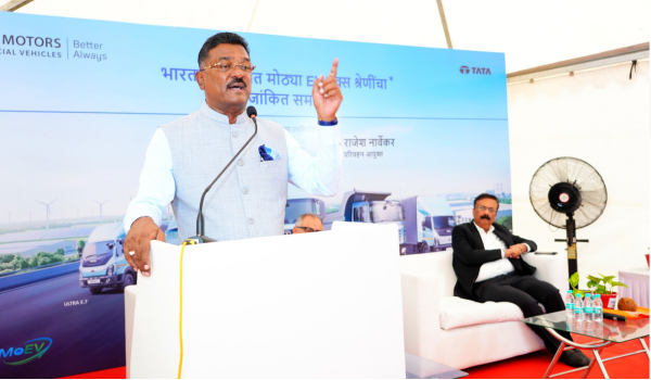 Maharashtra government plans charging stations for electric vehicles across state