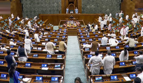Lok Sabha, Rajya Sabha adjourned as uproar over students' protest issue news image