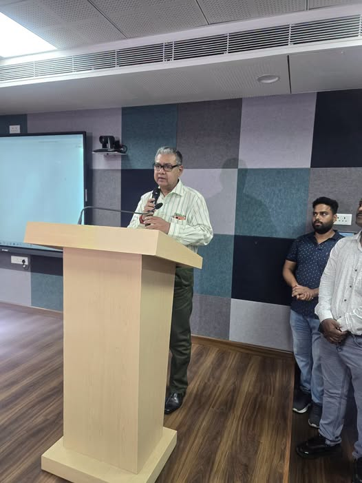 কলকাতার আর জি কর হাসপাতালে চিকিৎসক পড়ুয়ার ধর্ষণ ও খুনের ঘটনায় রাজ্যের স্বাস্হ্য দফতর পৃথক তদন্ত করবে। রাজ্যের স্বাস্হ্যমন্ত্রী শারদ্বত মুখোপাধ্যায় জানিয়েছেন।