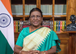 রাষ্ট্রপতি দ্রৌপদী মুর্মু তিন দিনের সফরে আজ অপরানহে ওড়িশায় পৌঁছচ্ছেন । রাষ্ট্রপতি দ্রৌপদী মুর্মু তিন দিনের সফরে আজ অপরানহে ওড়িশায় পৌঁছচ্ছেন ।