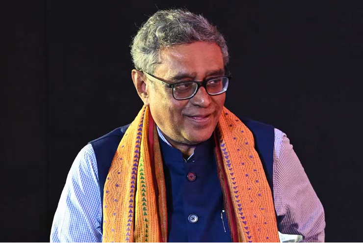 ২০২৫-২৬ অর্থবর্ষে অগ্রাধিকারপ্রাপ্ত ও অগ্রাধিকার-বহির্ভূত ক্ষেত্র মিলিয়ে রাজ্যে  প্রায় ৭ লক্ষ কোটি টাকার ব্যাংক ঋণ বিতরণ হয়েছে।