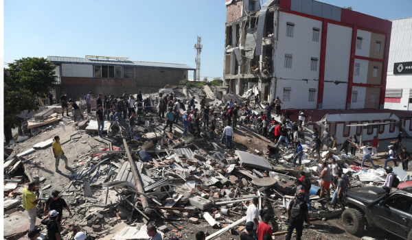 7.4 magnitude earthquake strikes western Colombia, death toll rises to 132