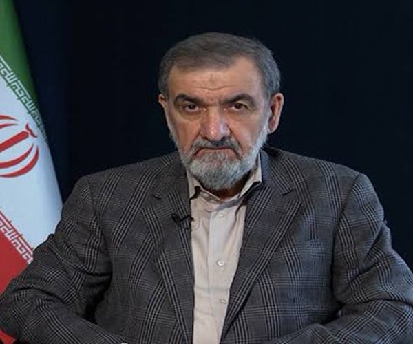 Iran warns neighbours against joining US economic war, threatens action over oil routes