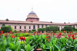 নতুন দিল্লীৰ ৰাষ্ট্ৰপতি ভৱনৰ অমৃত উদ্যান অহা ১৬ আগষ্টৰ পৰা জনসাধাৰণৰ বাবে মুকলি