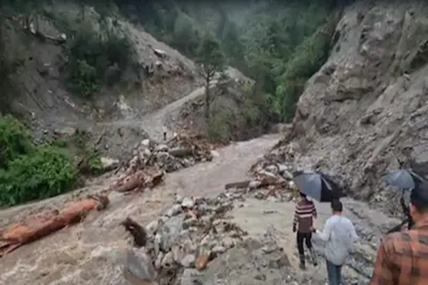 Arunachal flood: 4 people dead, 5 army personnel missing