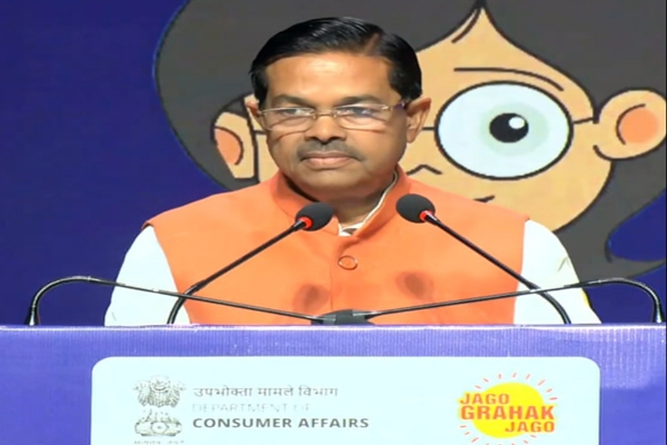 Toll-free number in 17 languages for consumers’ grievance redressal across the country: Govt in LS