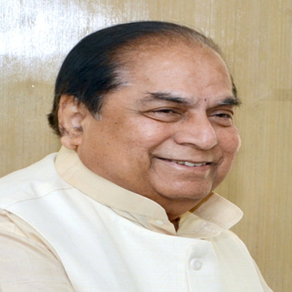 PM Modi & HM express grief over passing away of former Bihar Governor DY Patil 