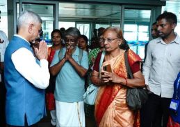 EAM Dr S Jaishankar meets 21 Tamil Nadu pilgrims rescued from Nepal