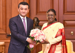 Foreign Affairs Minister of Uzbekistan calls on President Droupadi Murmu at Rashtrapati Bhavan Foreign Affairs Minister of Uzbekistan calls on President Droupadi Murmu at Rashtrapati Bhavan