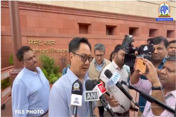 Union Minister Kiren Rijiju urges Opposition to allow LS to function for HM Amit Shah’s statement