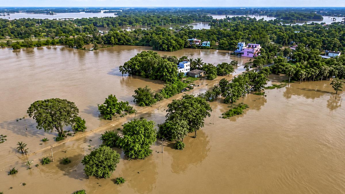 Floods affect around one million people across six districts in north Odisha