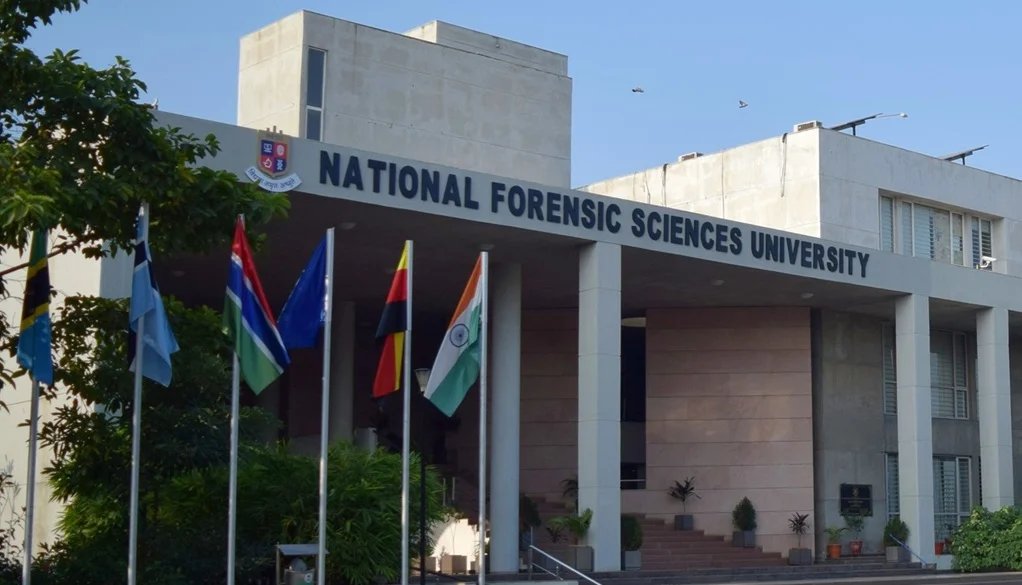 NFSU એ પૂર પીડિતોની ઓળખ માટે 10 સભ્યોની ફોરેન્સિક ટીમ નેપાળ મોકલી