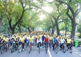 Sports Minister participates in 88th edition of Fit India Sundays on Cycle in New Delhi