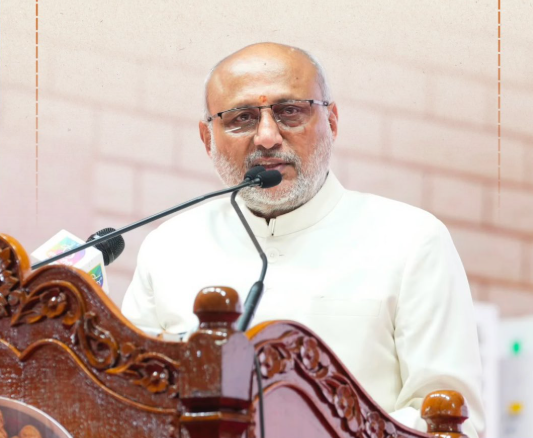 উপ-ৰাষ্ট্ৰপতি চি. পি ৰাধাকৃষ্ণণে আজিৰে পৰা দুদিনীয়াকৈ উত্তৰাখণ্ড ভ্ৰমণ কৰিব