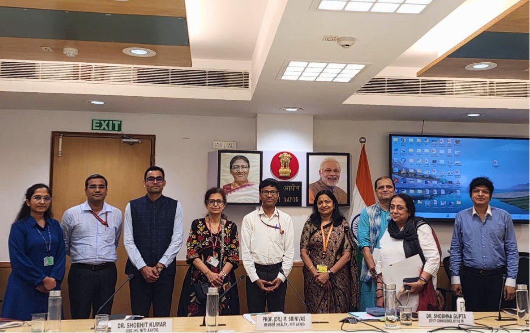 नीति आयोग के सदस्य प्रोफेसर एम. श्रीनिवास ने बाल तंत्रिका विकास संबंधी विकारों पर परामर्श की अध्यक्षता की