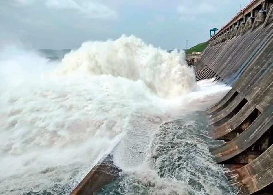 ઓરિસ્સામાં પૂરની સ્થિતી ગંભીર..
