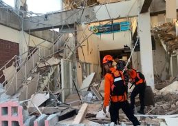 Indonesia earthquake: Death toll rises to 38
