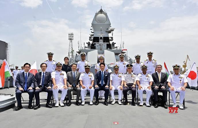 Japan Defence Minister Shinjirō Koizumi visits Western Naval Command in Mumbai