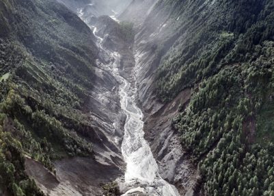 Nepal: Barrier lake formed near confluence of Chhochen Khola and Purepu Tsangpo rivers poses threat of breach Nepal: Barrier lake formed near confluence of Chhochen Khola and Purepu Tsangpo rivers poses threat of breach
