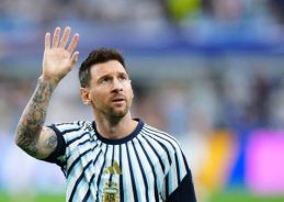 Lionel Messi announces retirement from international football