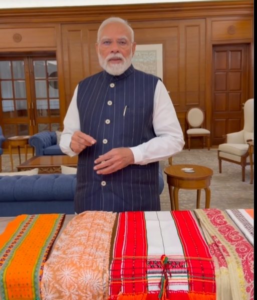 PM Modi urges citizens to buy handloom products and share their videos for global recognition of skill