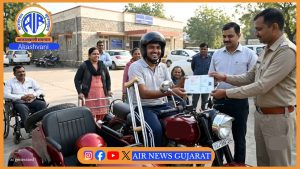 દિવ્યાંગજનો માટે રાહતના સમાચાર: ગુજરાતમાં હવે સાઇડકાર વાળી મોટર સાઇકલને મળી મંજૂરી