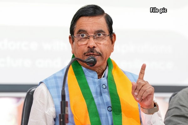 World appreciates India’s energy journey and ready to invest in the sector: Pralhad Joshi