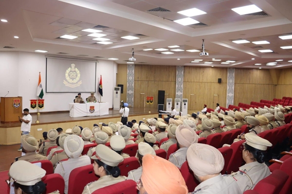 Punjab police review security in border areas for  Independence Day