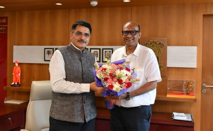 માંજલપુરના ધારાસભ્ય સતીષ પટેલે ધારાસભ્ય તરીકે શપથ લીધા