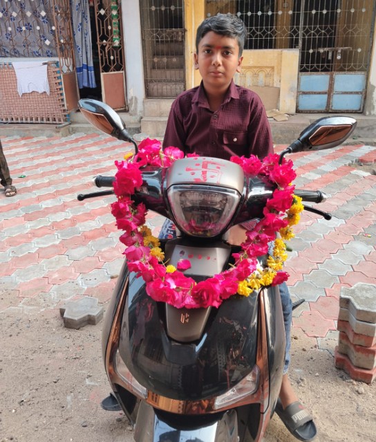 ભરૂચના પાલેજમાં ચિકન રોલ ખાધા બાદ 14 વર્ષીય કિશોરનું મોત