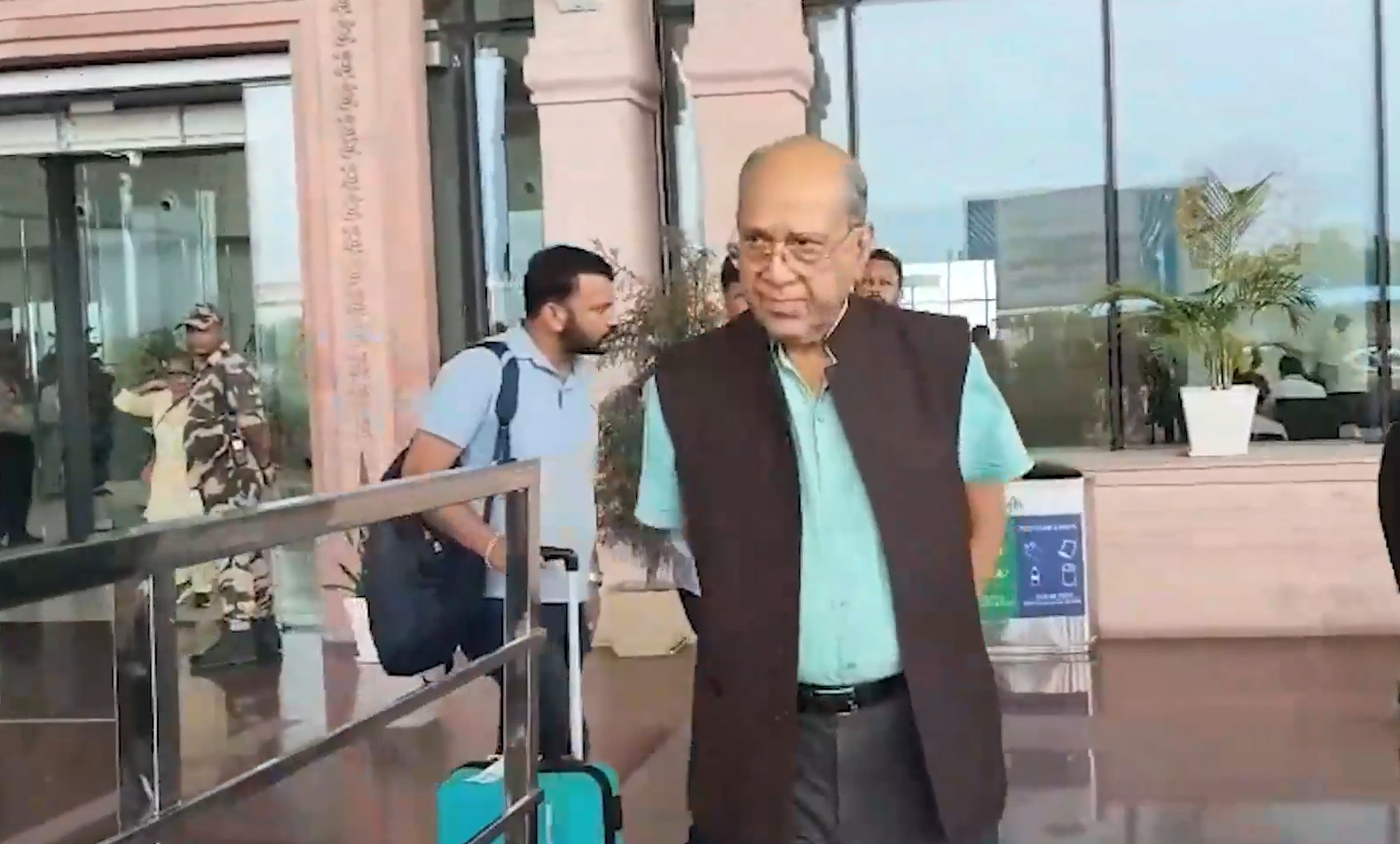 श्री राम जन्मभूमि मंदिर निर्माण समिति के अध्यक्ष नृपेंद्र मिश्रा 3 दिन के दौरे पर अयोध्या पहुंचे