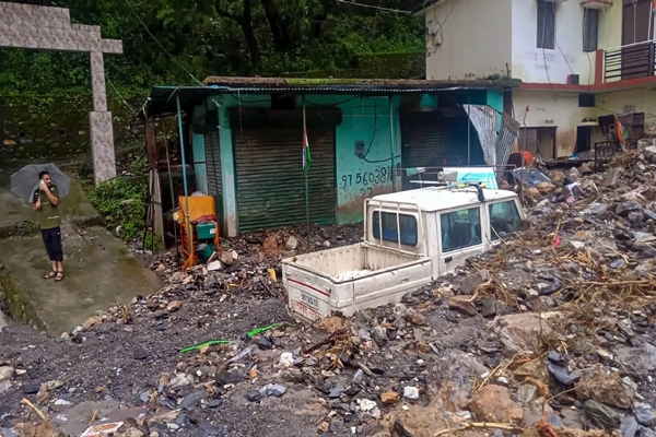 Uttarakhand: 3 people killed in debris fall in Pauri district