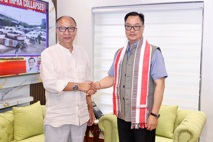 Manipur CM Yumnam Khemchand Singh meets HM Amit Shah and Union Minister Kiren Rijiju to discuss State issues