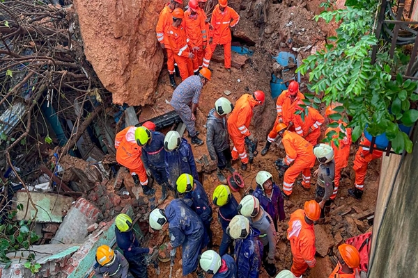 Mumbai: Seven killed, another seven injured in landslide in Ghatkopar chawl