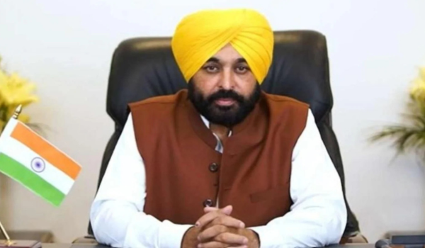 पंजाब के मुख्यमंत्री भगवंत मान ने सरकारी कर्मचारियों से वार्ता हड़ताल खत्म होने तक टाली