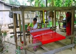 Ministry of Textiles to organise ‘Srijan: Voices from the Loom’ to celebrate women weavers Ministry of Textiles to organise ‘Srijan: Voices from the Loom’ to celebrate women weavers