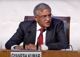 मुख्य निर्वाचन आयुक्त ज्ञानेश कुमार ने पारंपरिक चुनावी साक्षरता क्लब को मतदाता जागरूकता और चुनावी शिक्षा के मजबूत मंच में बदलने की पहल की