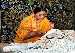Bengal’s traditional folk industries to be promoted under Skill India Programme Bengal’s traditional folk industries to be promoted under Skill India Programme