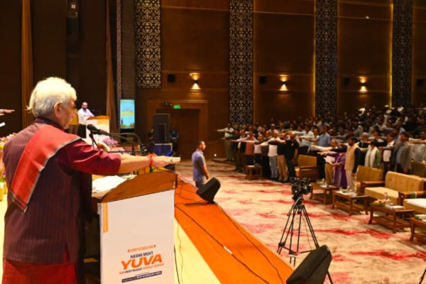 J&K LG Manoj Sinha Urges Youth to Stay Away from Drugs and Join Anti-Drug Movement