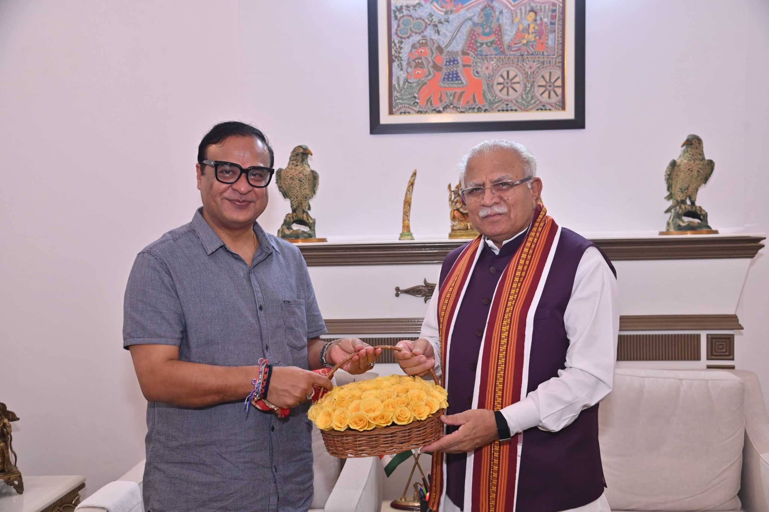 Assam CM Himanta Biswa Sarma meets Manohar Lal to discuss power and urban development