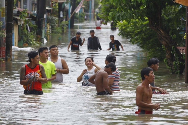 Over 3.8 Lakh People Affected by monsoon, cyclones in Philippines