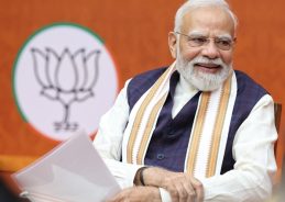 PM Modi meets BJP’s newly formed team in Delhi; Party passes resolution regarding honour & protection of historic legacy of ‘Vande Mataram’
