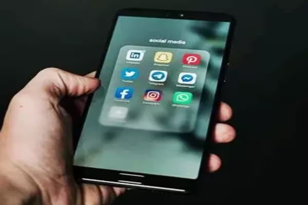 New Zealand: Proposal to ban social media for children below 16 faces uphill battle in parliament