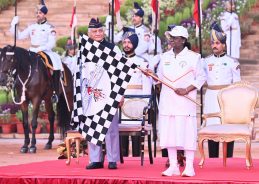 President Droupadi Murmu flags off run ‘PBG Soldierathon’ President Droupadi Murmu flags off run ‘PBG Soldierathon’