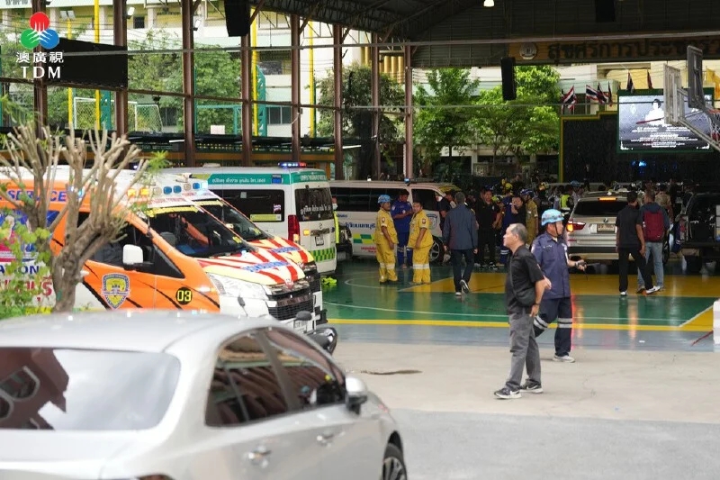 Thailand: 14 yr student kills seven people before taking his own life