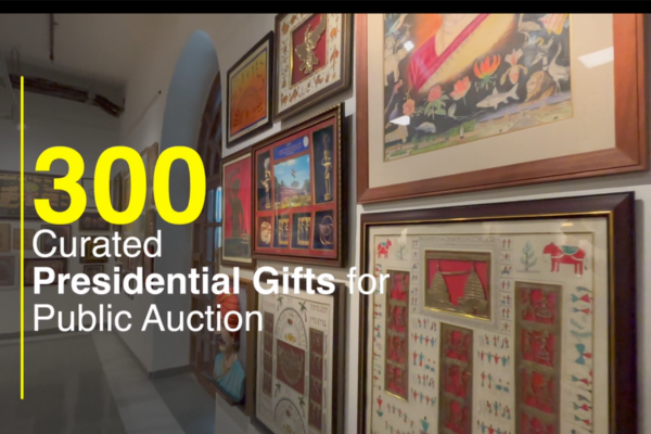 Rashtrapati Bhavan Begins Online Auction of 300 Gifts Through E-Upahaar