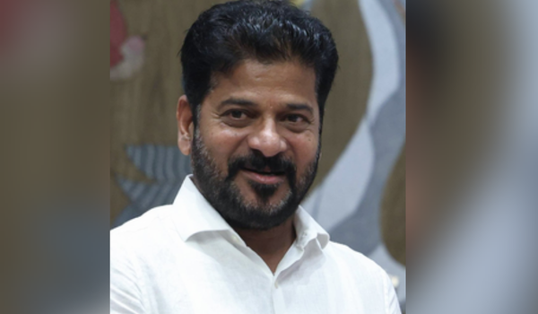 तेलंगाना के मुख्यमंत्री ने अधिकारियों को नेपाल में फंसे लोगों को हर संभव सहायता सुनिश्चित करने का निर्देश दिया